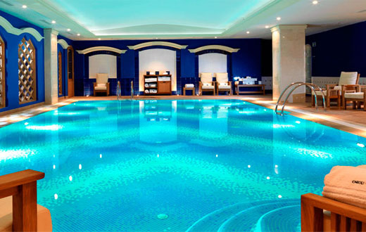 Caroli Health Club