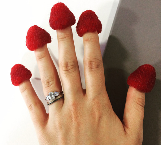 Bubble nails