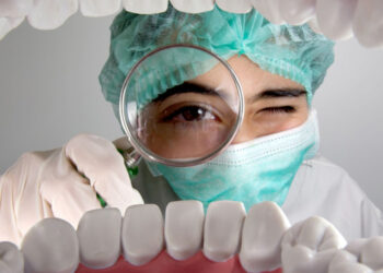 Relación entre salud dental y envejecimiento facial