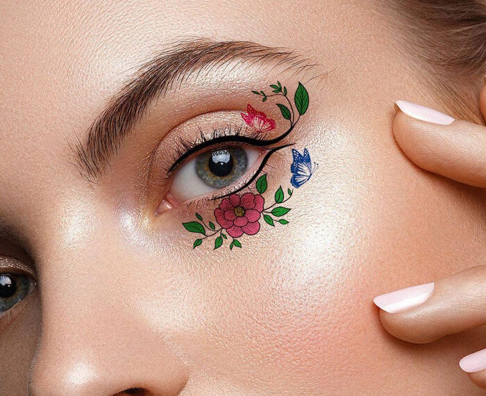 STICKERS EN MAQUILLAJE