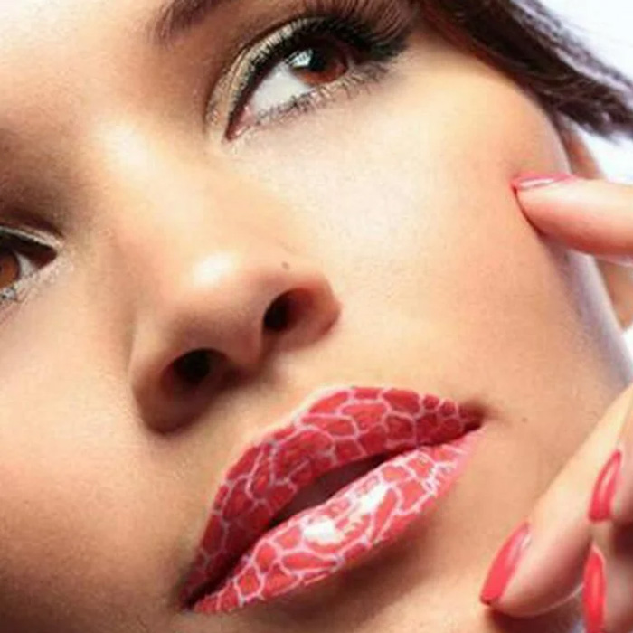 STICKERS EN MAQUILLAJE