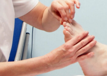 REFLEXOLOGIA Y CANCER