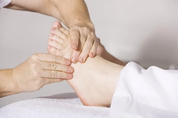 REFLEXOLOGIA Y CANCER