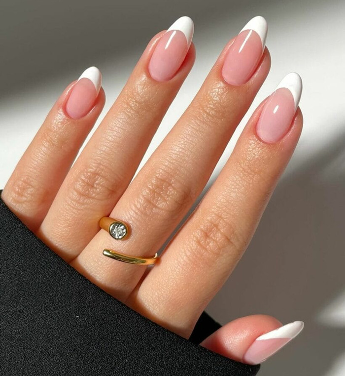 FRENCH NAILS